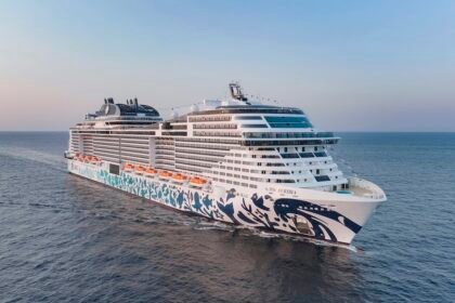 MSC Euribia Kreuzfahrtschiff auf den Kanarischen Inseln